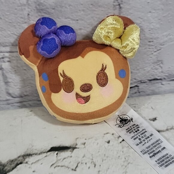 Disney Munchlings Fruity Finds Blueberry Pancake Minnie Mouse Scented Plush - Picture 2 of 6